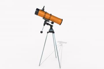 Newton’s reflector telescope
