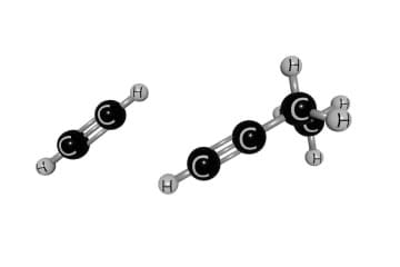 Drawing up the structural formulas of alkins